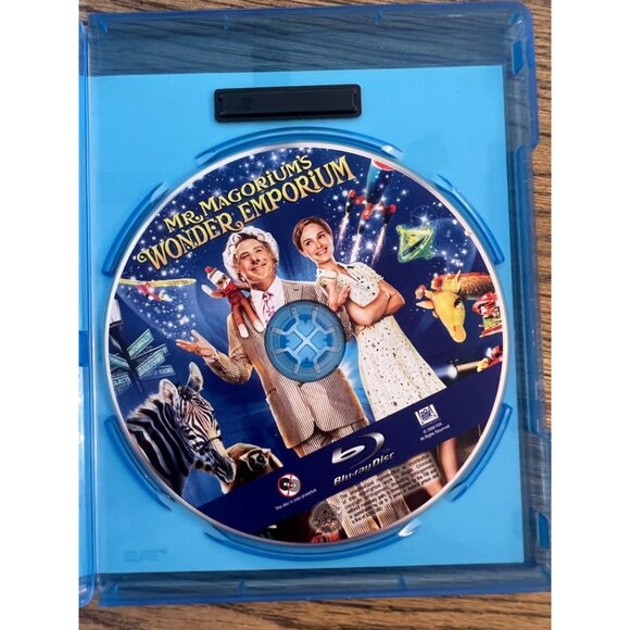 Mr. Magorium's Wonder Emporium 2007 Blu-ray Family Movie Pre-Owned - Picture 2 of 4